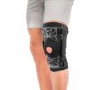 Mueller Pro Level Hinged Knee Brace Deluxe - lauxsportinggoods