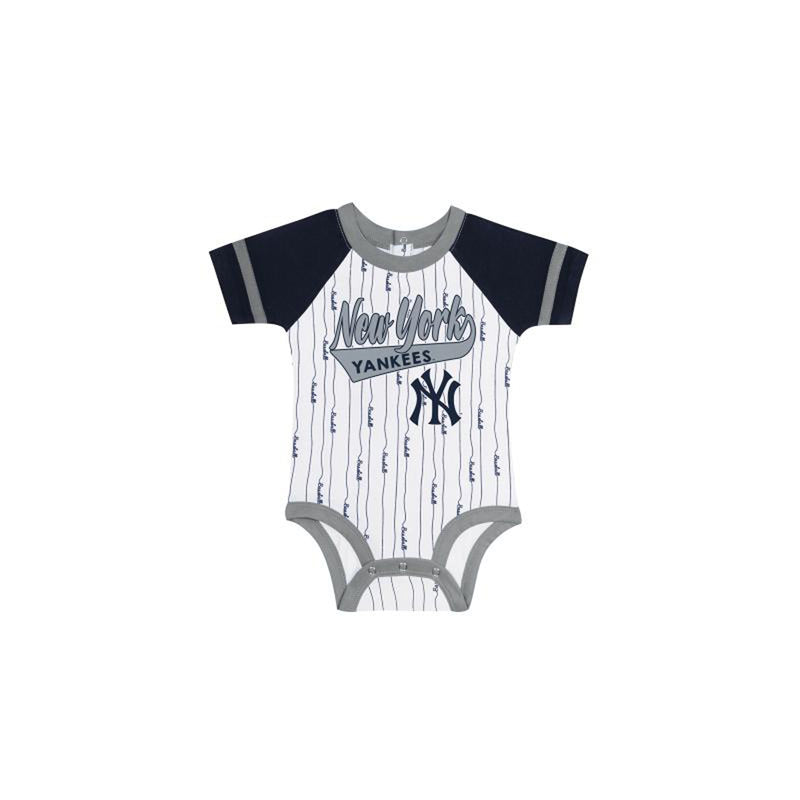 Outerstuff Infant New York Yankees White Three-Piece Play Ball Raglan Bodysuit/Booties & Bib Set